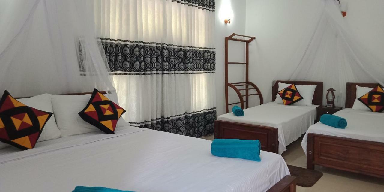 Liyara Home Stay Sigiriya Dış mekan fotoğraf